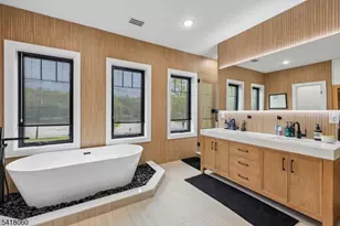424 E Ridgewood Ave, Paramus, NJ 07652 - Photo 27