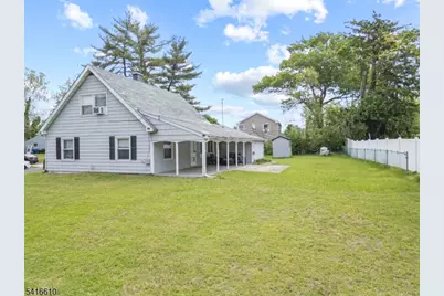 2 Budhollow Ln, Willingboro Twp., NJ 08046 - Photo 9