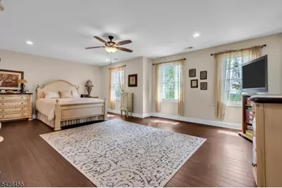 1121 N Washington Ave, Green Brook Township, NJ 08812 - Photo 35