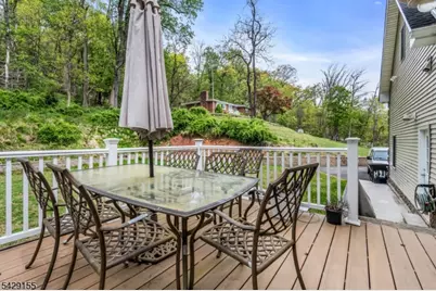 1121 N Washington Ave, Green Brook Township, NJ 08812 - Photo 33