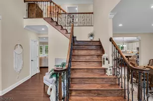 1121 N Washington Ave, Green Brook Township, NJ 08812 - Photo 5