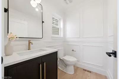 8 Lionel St, Clark Township, NJ 07066 - Photo 23