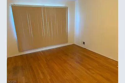 6 Columbia Dr #1A, Bridgewater, NJ 08807 - Photo 3