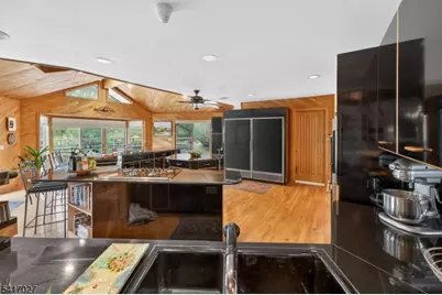 166 River Rd, Franklin Township, NJ 08801 - Photo 21
