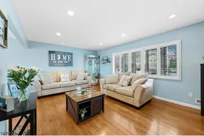 11 Barbara Dr, Clifton, NJ 07013 - Photo 5