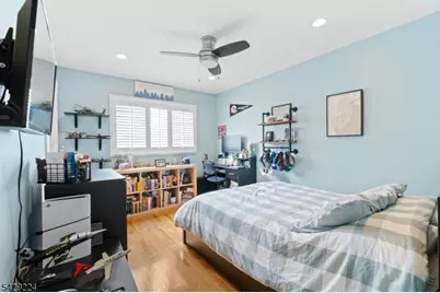 11 Barbara Dr, Clifton, NJ 07013 - Photo 19