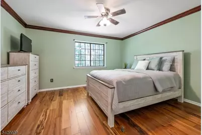3202 Stowe Ln, Mahwah, NJ 07430 - Photo 15