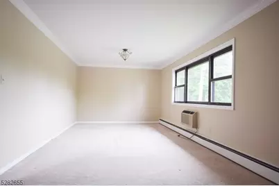 1B Colonial Dr #1B, Little Falls Township, NJ 07424 - Photo 3