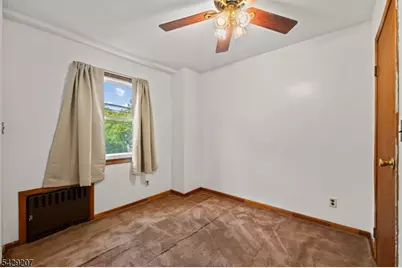 152 High St, Nutley, NJ 07110 - Photo 19
