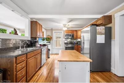 28 Clinton St, Newton, NJ 07860 - Photo 11