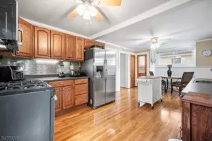 28 Clinton St, Newton, NJ 07860 - Photo 13