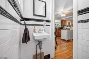 28 Clinton St, Newton, NJ 07860 - Photo 17