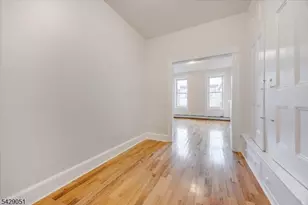 147 New York Ave, Jersey City, NJ 07307 - Photo 11