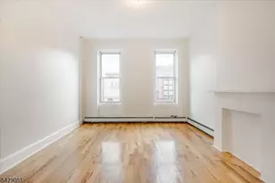 147 New York Ave, Jersey City, NJ 07307 - Photo 7