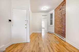 147 New York Ave, Jersey City, NJ 07307 - Photo 15