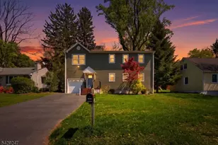 31 Lakeview Rd, Sparta Township, NJ 07871 - Photo 1
