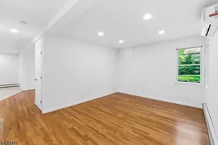 31 Lakeview Rd, Sparta Township, NJ 07871 - Photo 15