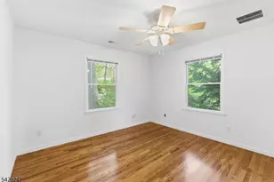 31 Lakeview Rd, Sparta Township, NJ 07871 - Photo 23