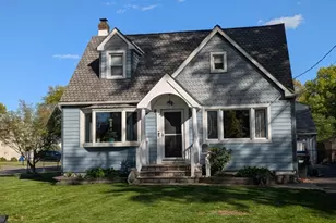 19 Kathryn St, Clark Township, NJ 07066 - Photo 1