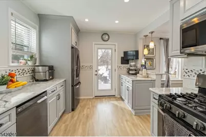 12 Winding Way, West Orange Township, NJ 07052 - Photo 3
