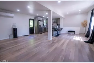 315 Warren St, Phillipsburg, NJ 08865 - Photo 5