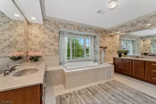3 Kentview Ct, Raritan Township, NJ 08822 - Photo 23
