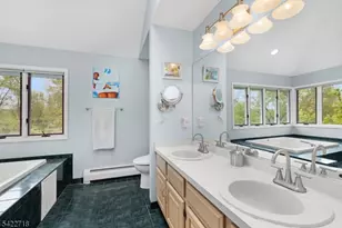 4 Chadwick Ct, Denville, NJ 07834 - Photo 23