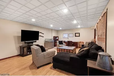 4 Chadwick Ct, Denville, NJ 07834 - Photo 29
