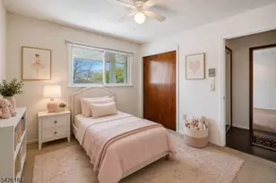 17 Stafford Rd, Parsippany, NJ 07054 - Photo 25