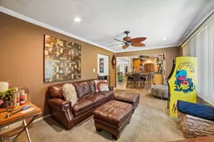 17 Stafford Rd, Parsippany, NJ 07054 - Photo 9