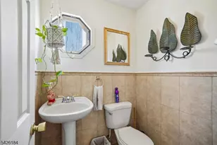 17 Stafford Rd, Parsippany, NJ 07054 - Photo 19