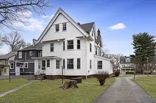 253 Midland Ave, East Orange, NJ 07017 - Photo 25