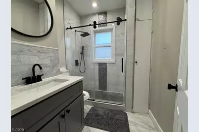 104 Hadley Ave, Clifton, NJ 07011 - Photo 17
