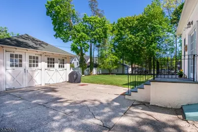 229 Tremont Ave, City Of Orange Twp., NJ 07050 - Photo 39