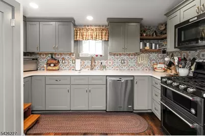 36 Main St, Mount Olive, NJ 07836 - Photo 9
