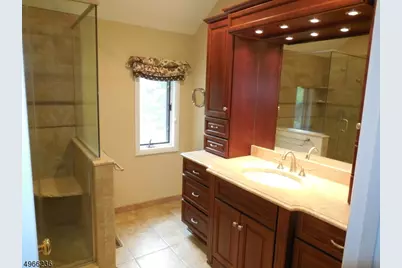 22 Windmill Dr, Morristown, NJ 07960 - Photo 9