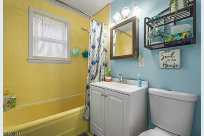 20 S Wilber St, Belleville, NJ 07109 - Photo 11