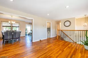 13 West Pkwy, Pequannock Township, NJ 07440 - Photo 5