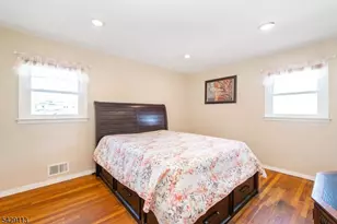 13 West Pkwy, Pequannock Township, NJ 07440 - Photo 9