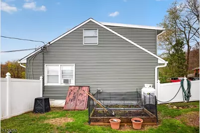 187 Breakneck Rd, Vernon, NJ 07422 - Photo 15