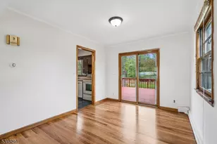 22 Alan Ln, Mine Hill, NJ 07803 - Photo 9