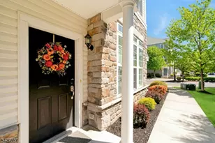 1 Clover Ln, Garfield, NJ 07026 - Photo 3