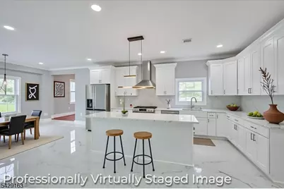 22 Mary Ellen Dr, Edison, NJ 08820 - Photo 15