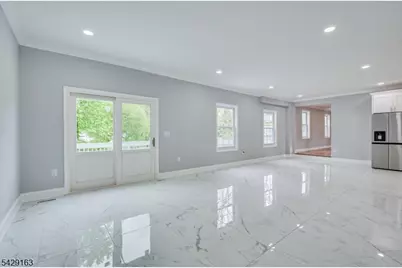 22 Mary Ellen Dr, Edison, NJ 08820 - Photo 21