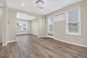 29 Wolf Pl, Irvington, NJ 07111 - Photo 3