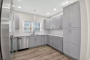 29 Wolf Pl, Irvington, NJ 07111 - Photo 21