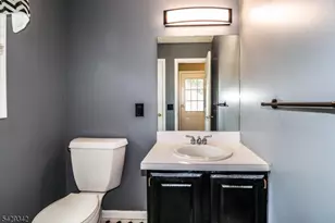 317 Livingston St, Bound Brook, NJ 08805 - Photo 25