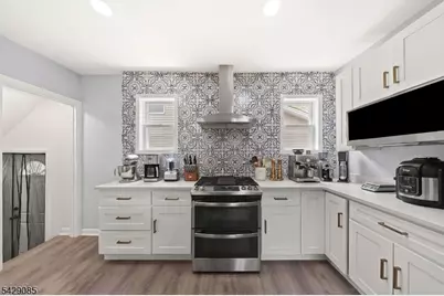 71 Spring St, Nutley, NJ 07110 - Photo 7