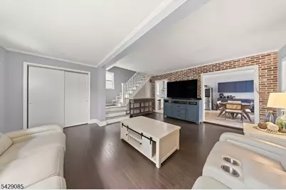 71 Spring St, Nutley, NJ 07110 - Photo 3