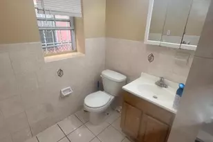 26 Lisa Ct, Newark, NJ 07112 - Photo 5